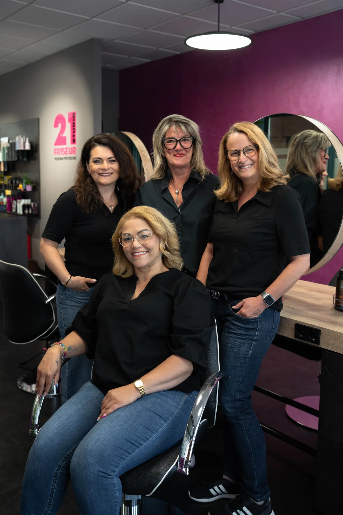 team-friseur-studio-21-losheim-am-see Das Team im Friseur Studio 21 in der Merziger Straße in Losheim am See